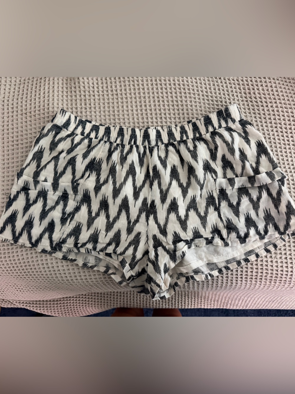 aerie Black and White Elastic Waist Shorts